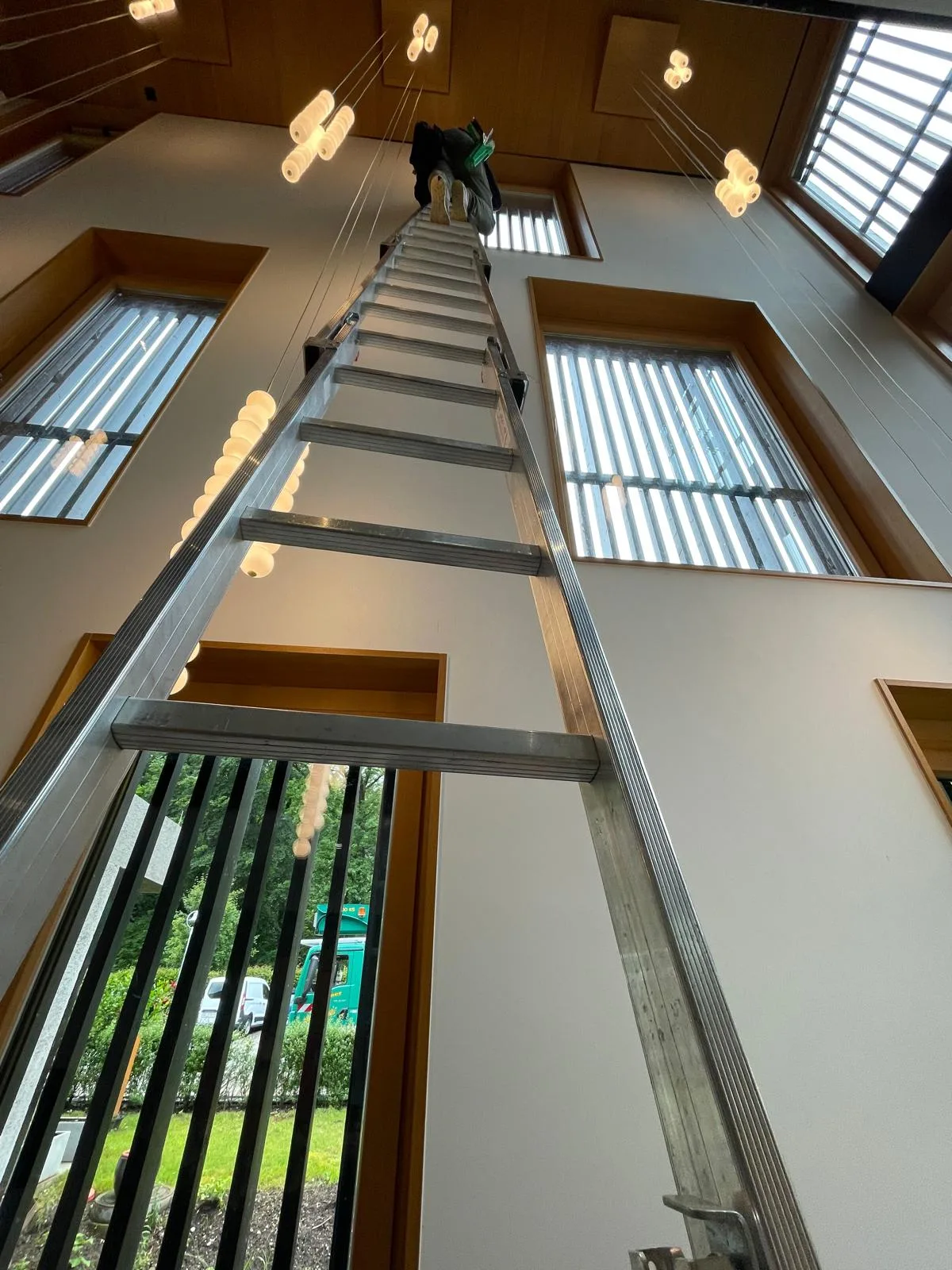 Fensterreinigung - professionell Fenster putzen Reutlingen